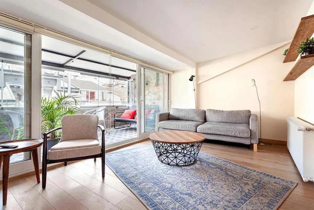 شقة Prime Location With Terrace اسطنبول
